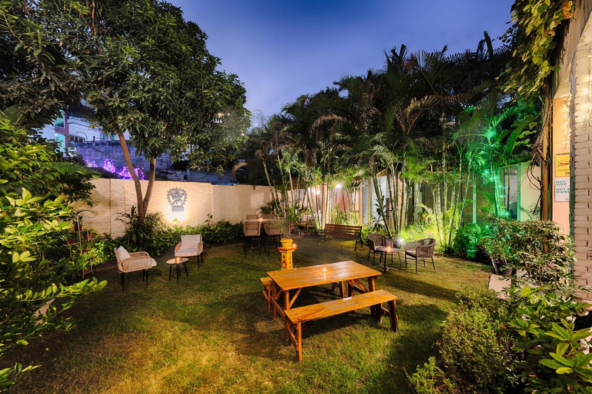 International Travellers' Hostel By Ith Stays Varanasi Exterior foto