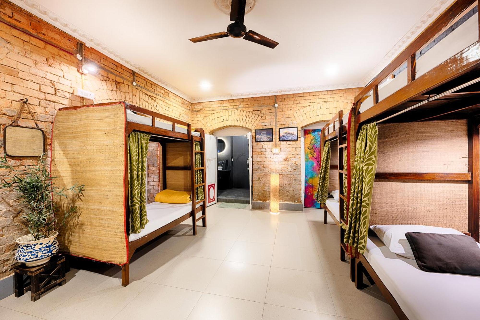 International Travellers' Hostel By Ith Stays Varanasi Habitación foto
