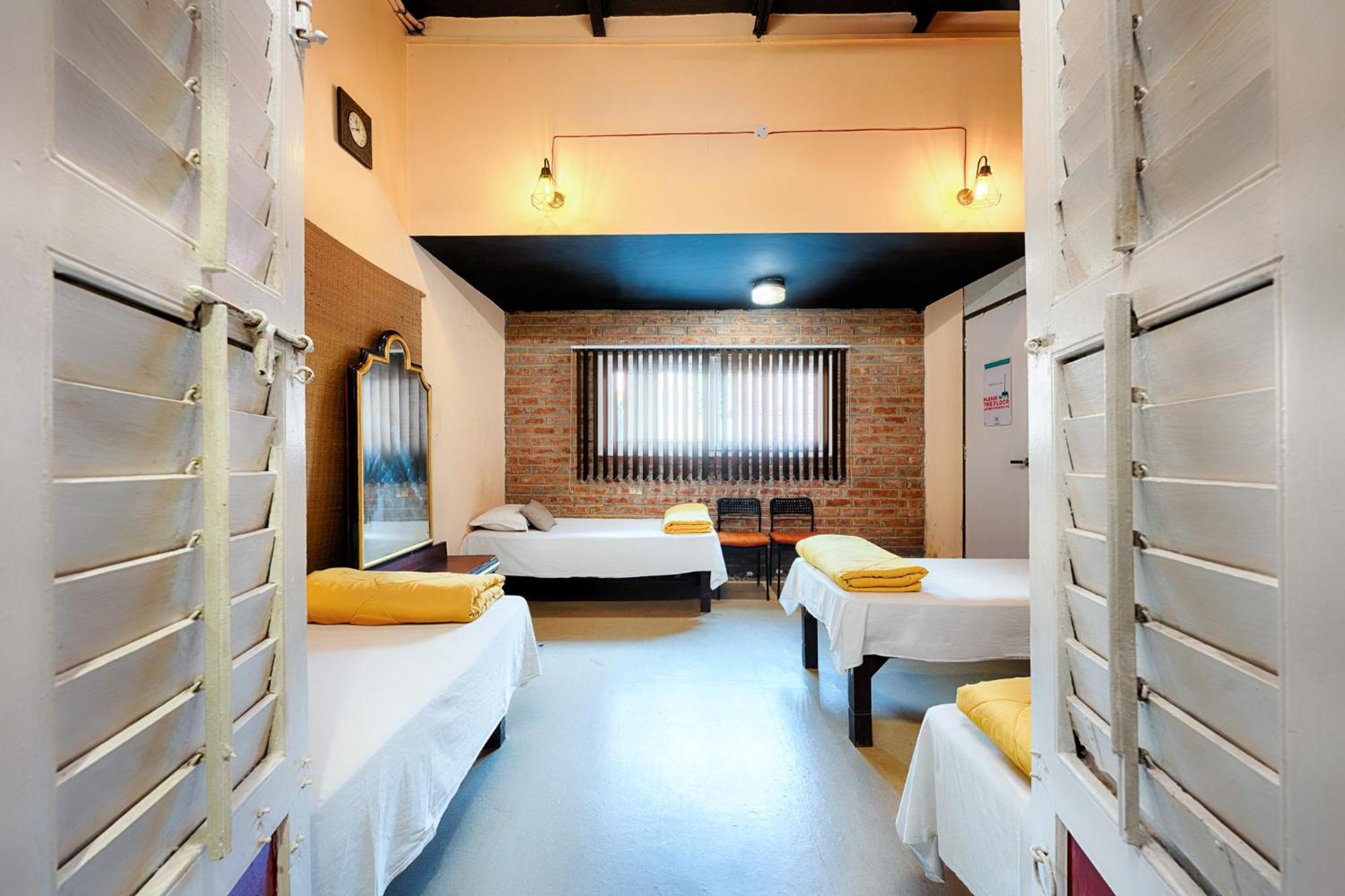 International Travellers' Hostel By Ith Stays Varanasi Exterior foto